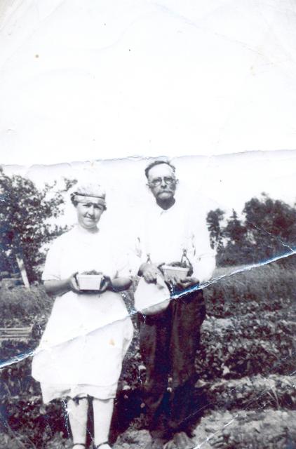 Delphine Vienneau & husband Marcel LeBlanc