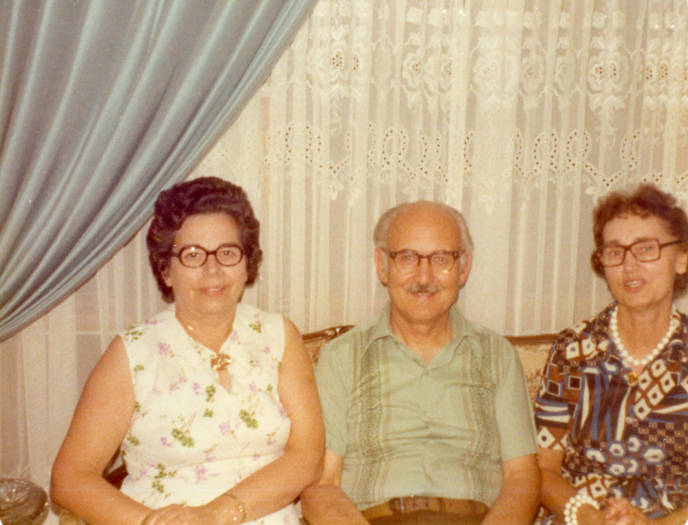 Lorraine & Leo Vienneau & Leo's sister Evangeline Côté