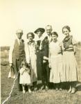 Willie, Dora, Antoinette, Aurele, Ella Vienneau & unknown woman