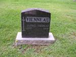 Headstone - Alphee Vienneau