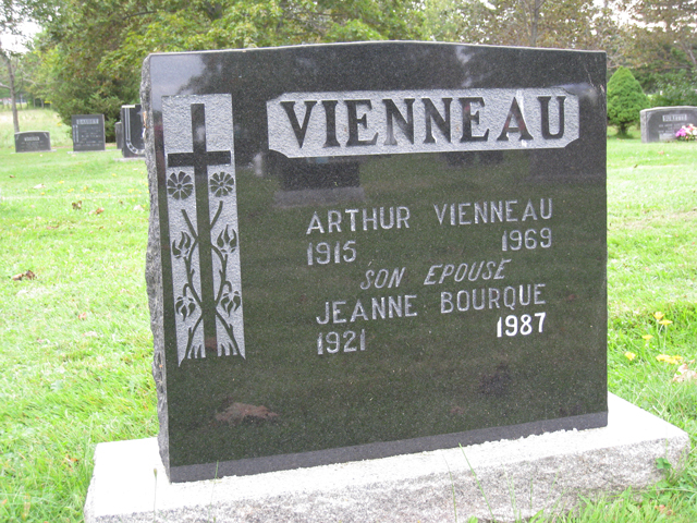 Arthur Vienneau & wife Jeanne Bourque