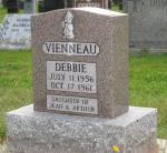 Debbie Vienneau, daug.of Arthur & Jean