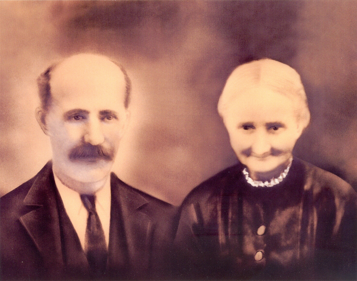 Adolphe Arsenault & wife, Victime Gallant