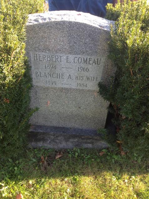 Headstone - Herbert E & Blanche A Comeau (back)